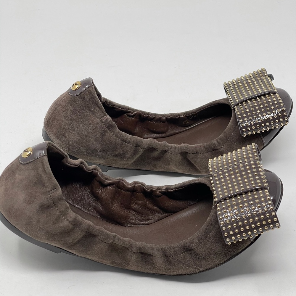 Louis Vuitton Flats! - Picture 4 of 10
